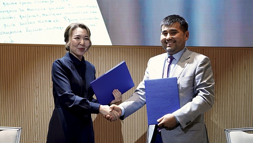 Личный фонд Абиша Кекильбаева передан на государственное хранение в Архив Президента РК 